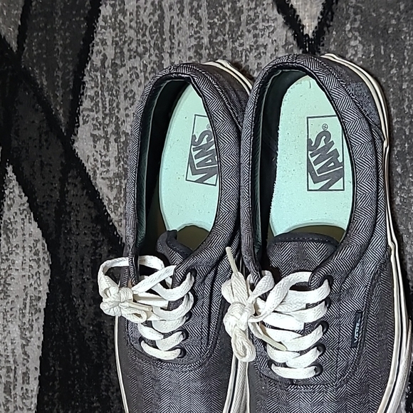 VANS OFF THE WALL SKATEBOARDING SNEAKERS SHOE - Picture 13 of 15